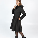 Svārku softshell mētelis melnā krāsā