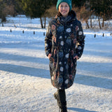 Ziemas Softshell mētelis - tumši zils ar krizantēmām
