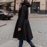 Svārku softshell mētelis – melns